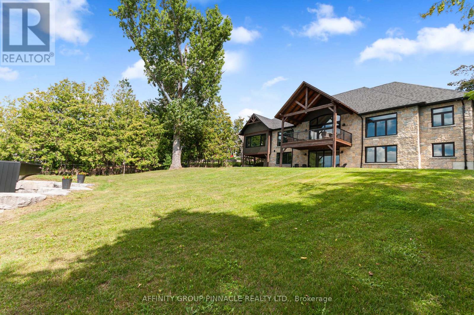 383 SNUG HARBOUR ROAD