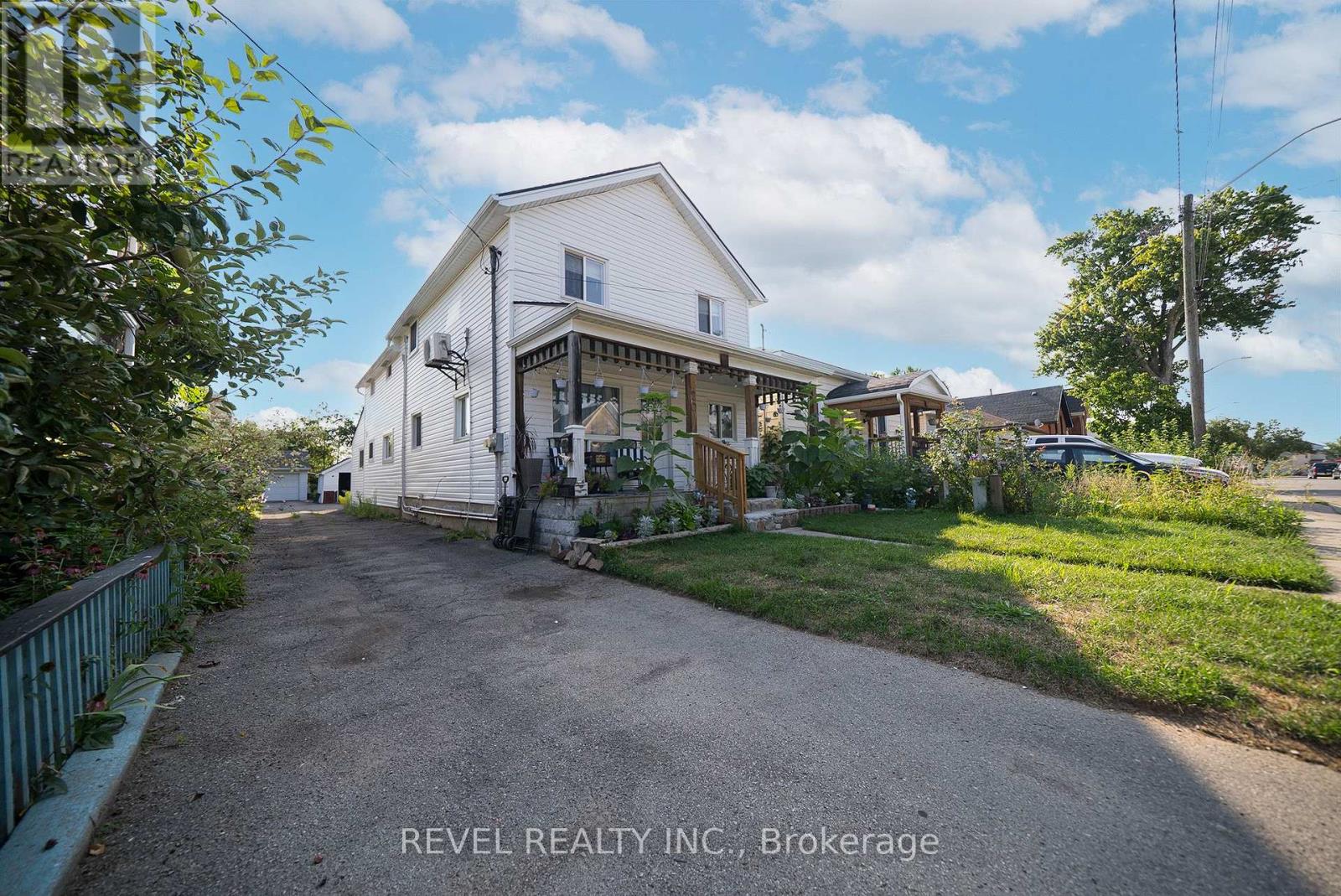 UPPER - 20 FAIR AVENUE