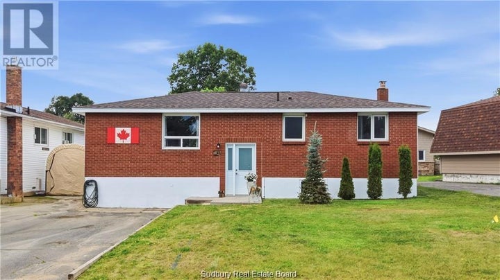 Photo 1 of 42 — 43 Shamess Crescent, Espanola, ON P5E 1B9