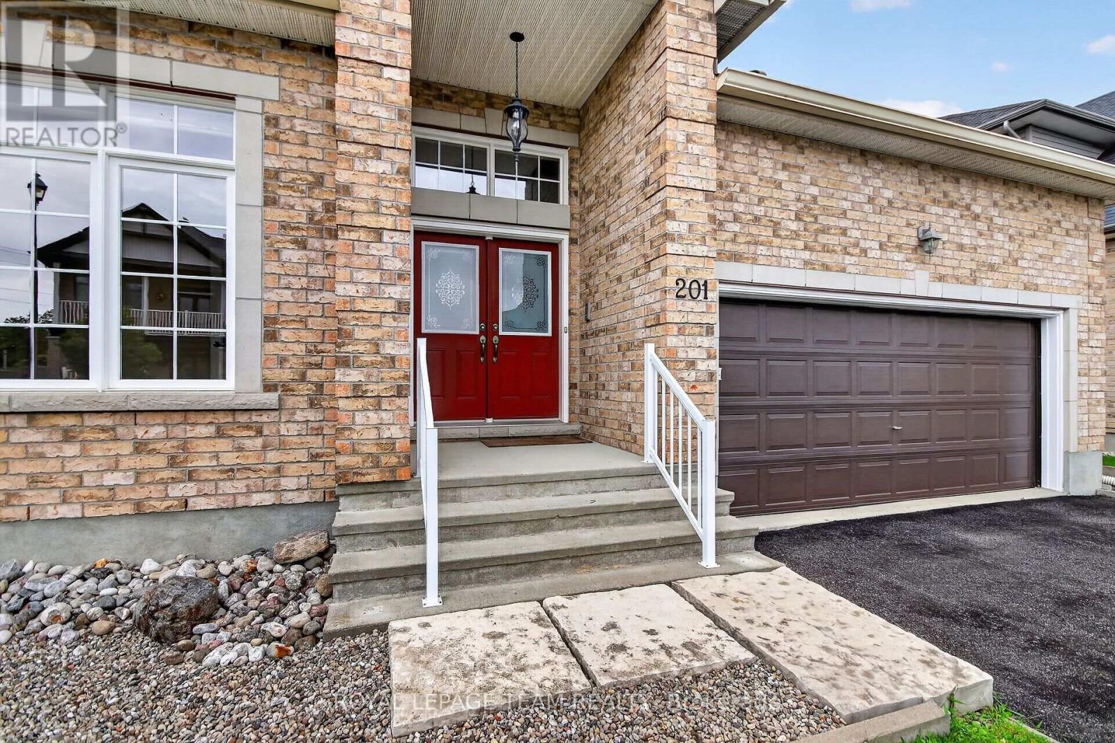201 TRAILGATE STREET