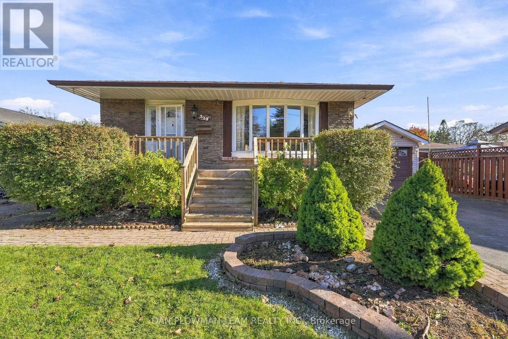 229 PHILLIP MURRAY AVENUE, OSHAWA (LAKEVIEW), ON L1J 1G8 - Image 818279272.jpeg?d=l