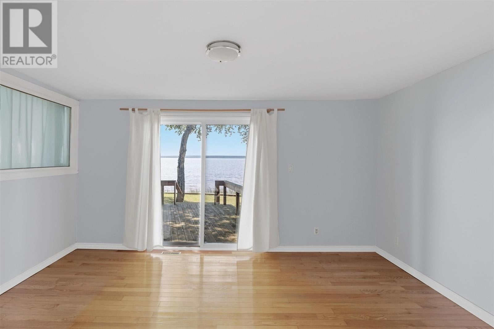 365 Sunnyside Beach RD - Photo 3
