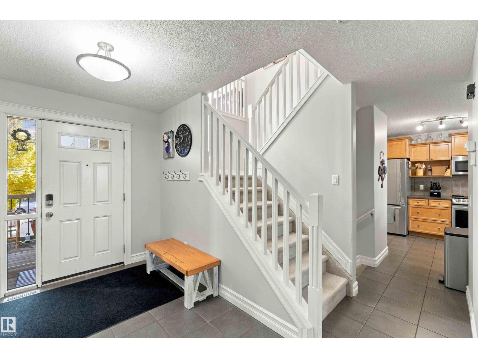 102 BOXWOOD BN