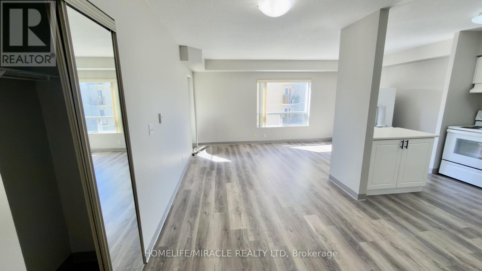304 - 237 AUBURN DRIVE