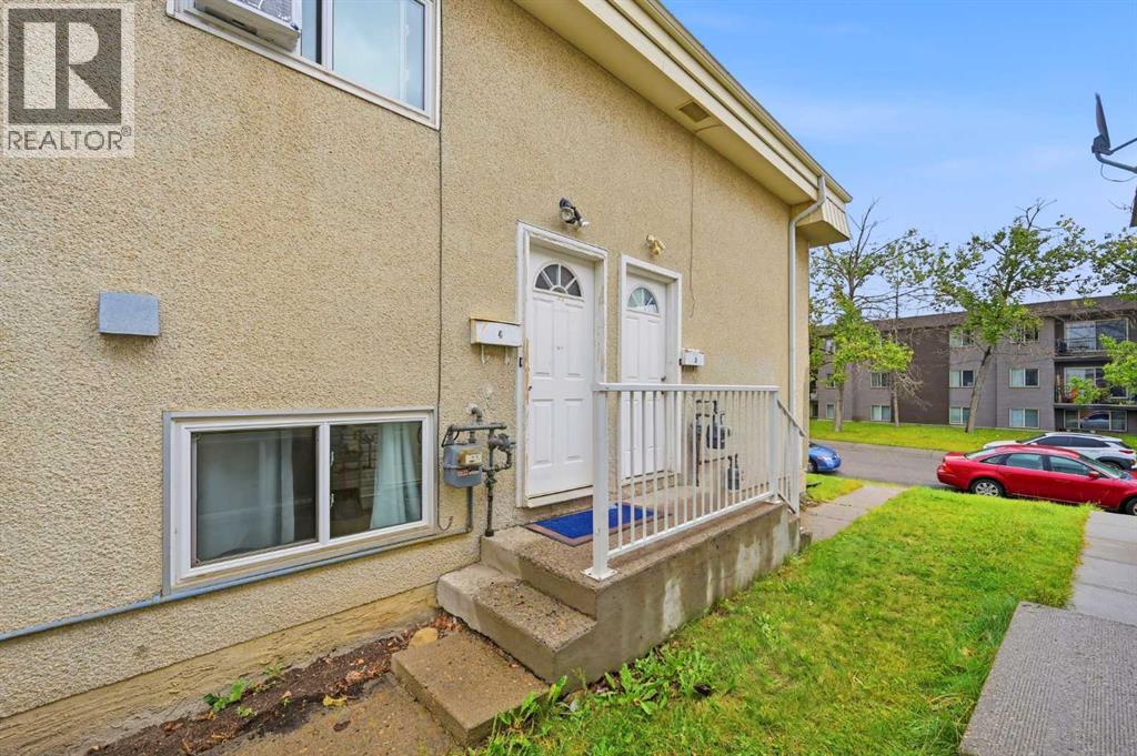 419 Huntsville Crescent NW