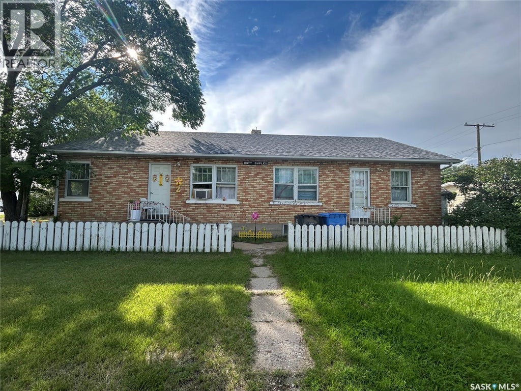 1501 3RD STREET, ESTEVAN, SK S4A 0S5 - Image 4030128079.jpeg?d=l