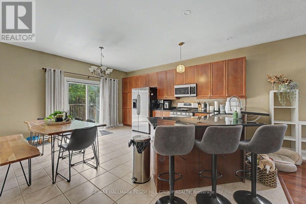 65 Jessica Dr, Barrie (Painswick South), ON 2