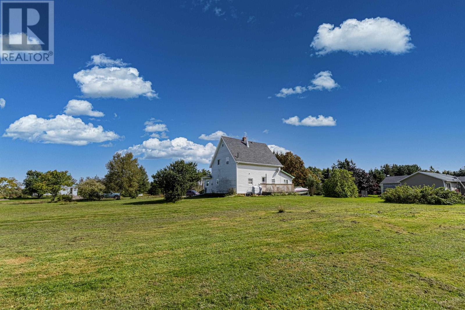 87 CRYSTAL Drive - Photo 3