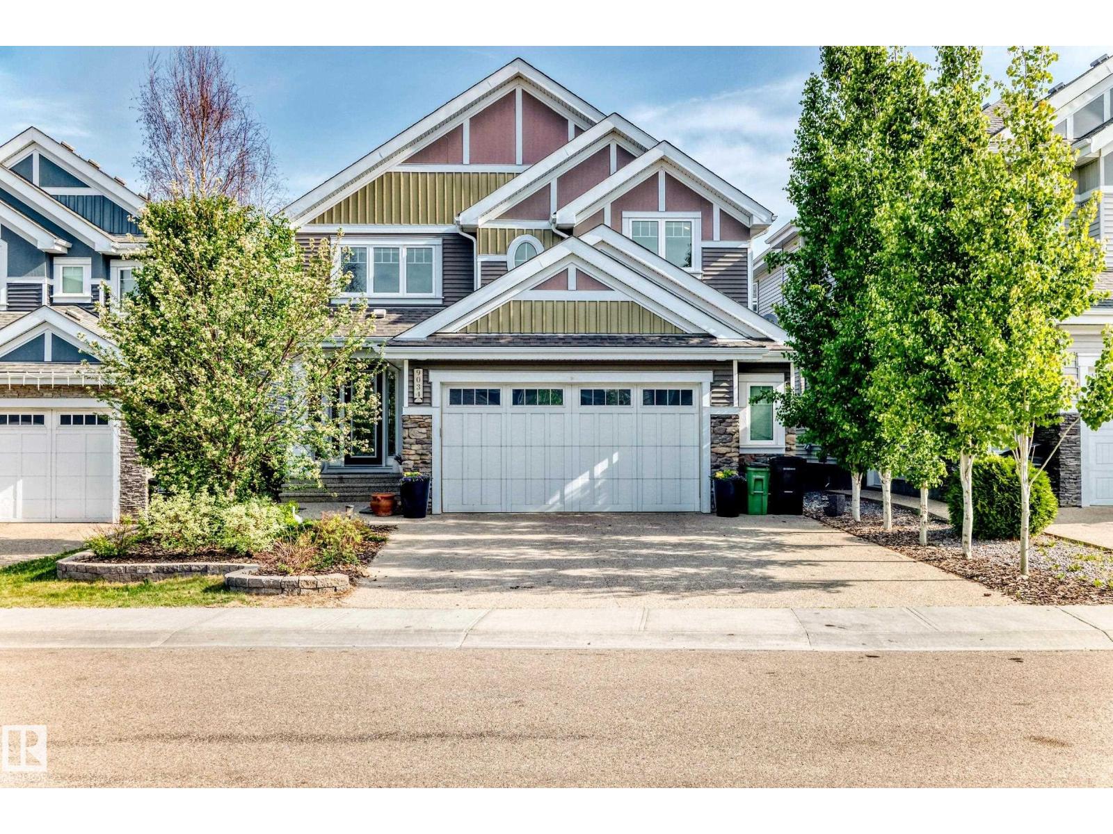 9034 24 AV SW SW