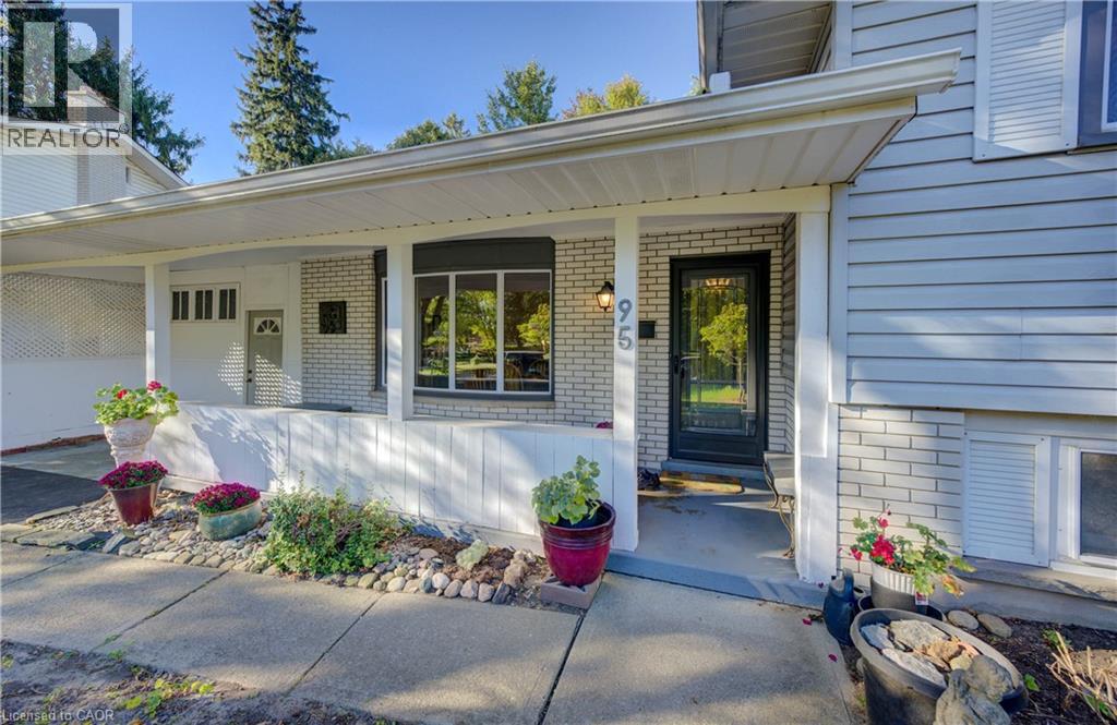 95 UPLANDS Drive