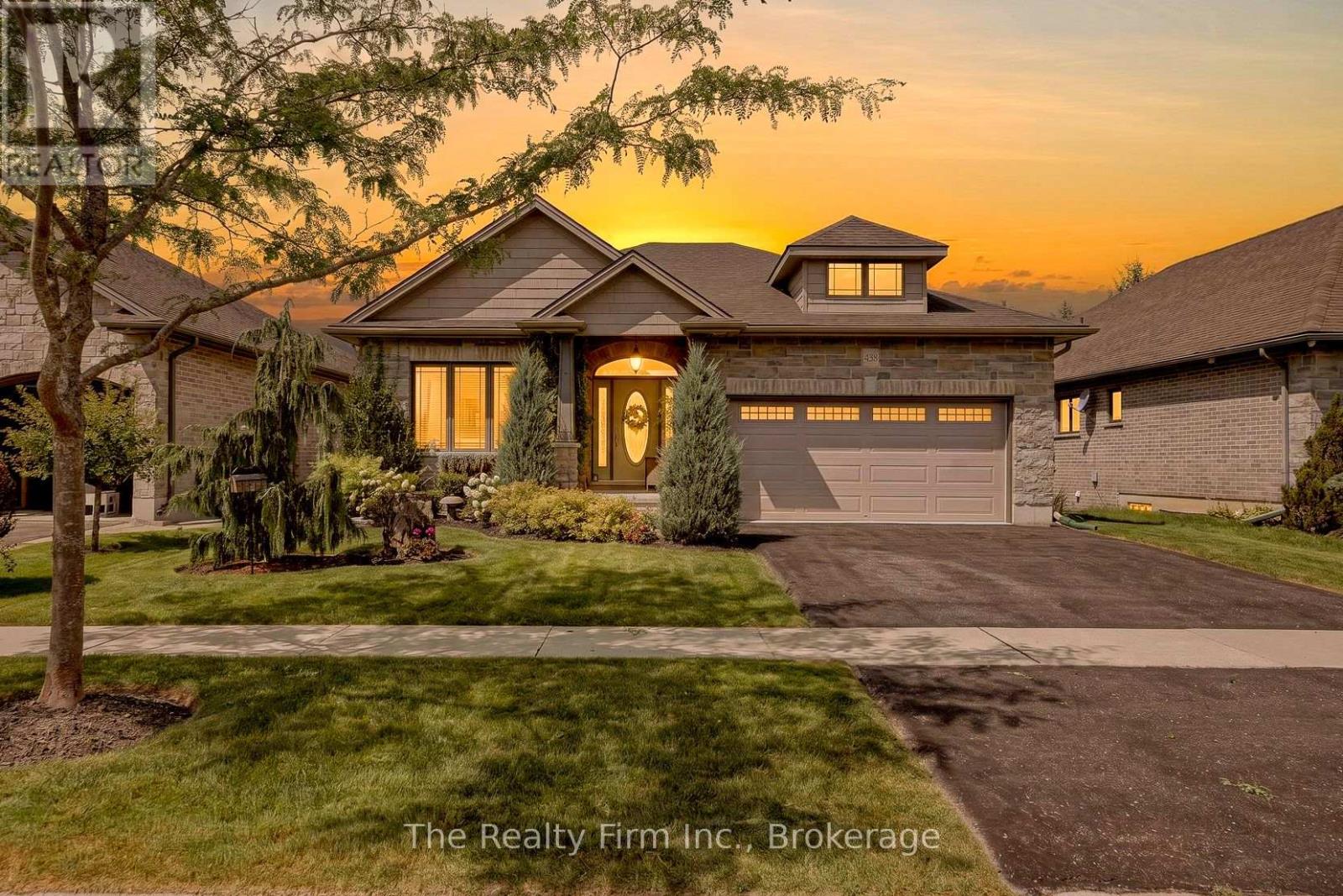 436 FAIRWAY ROAD