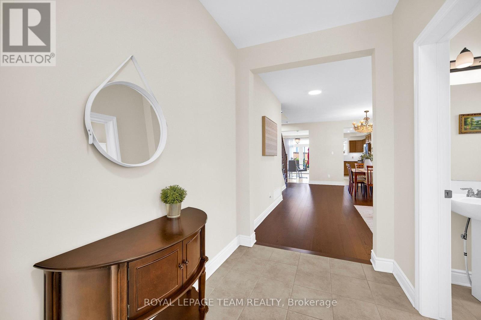 607 PARADE DRIVE