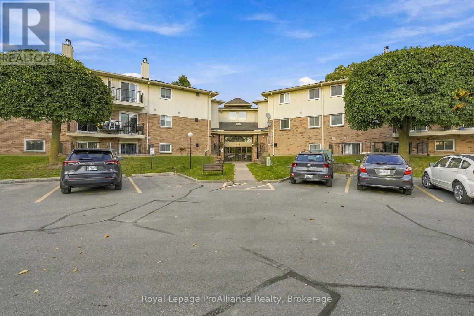 311C - 223 NORTH PARK STREET