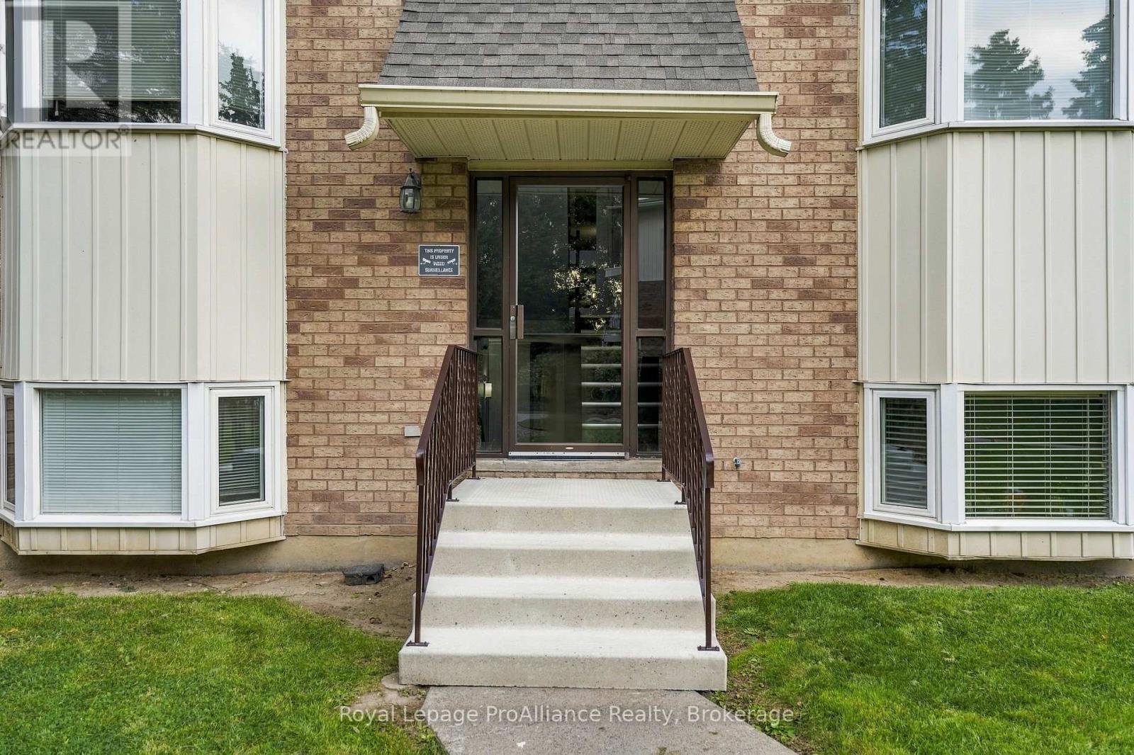 311C - 223 NORTH PARK STREET