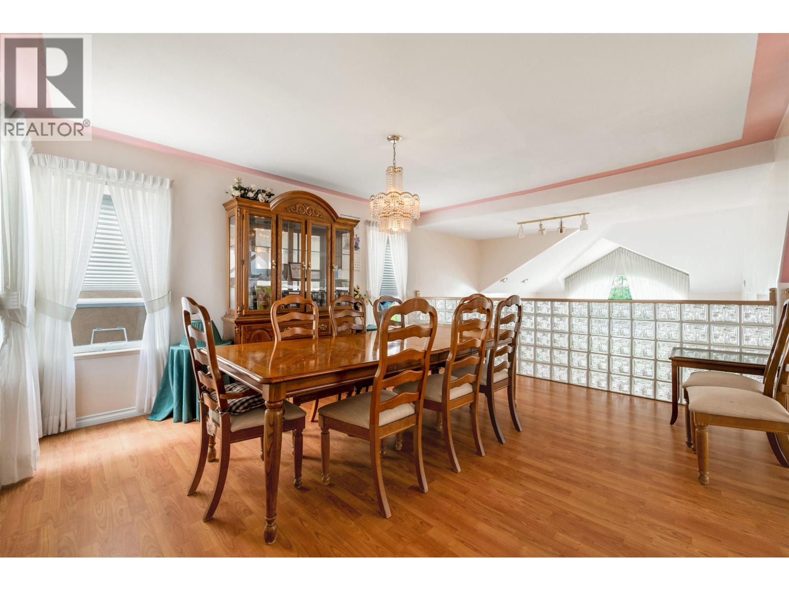 116 RAVINE DRIVE