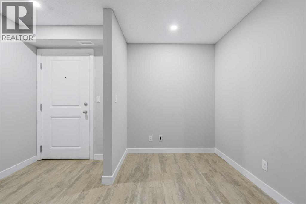 1219, 625 Glenbow Drive