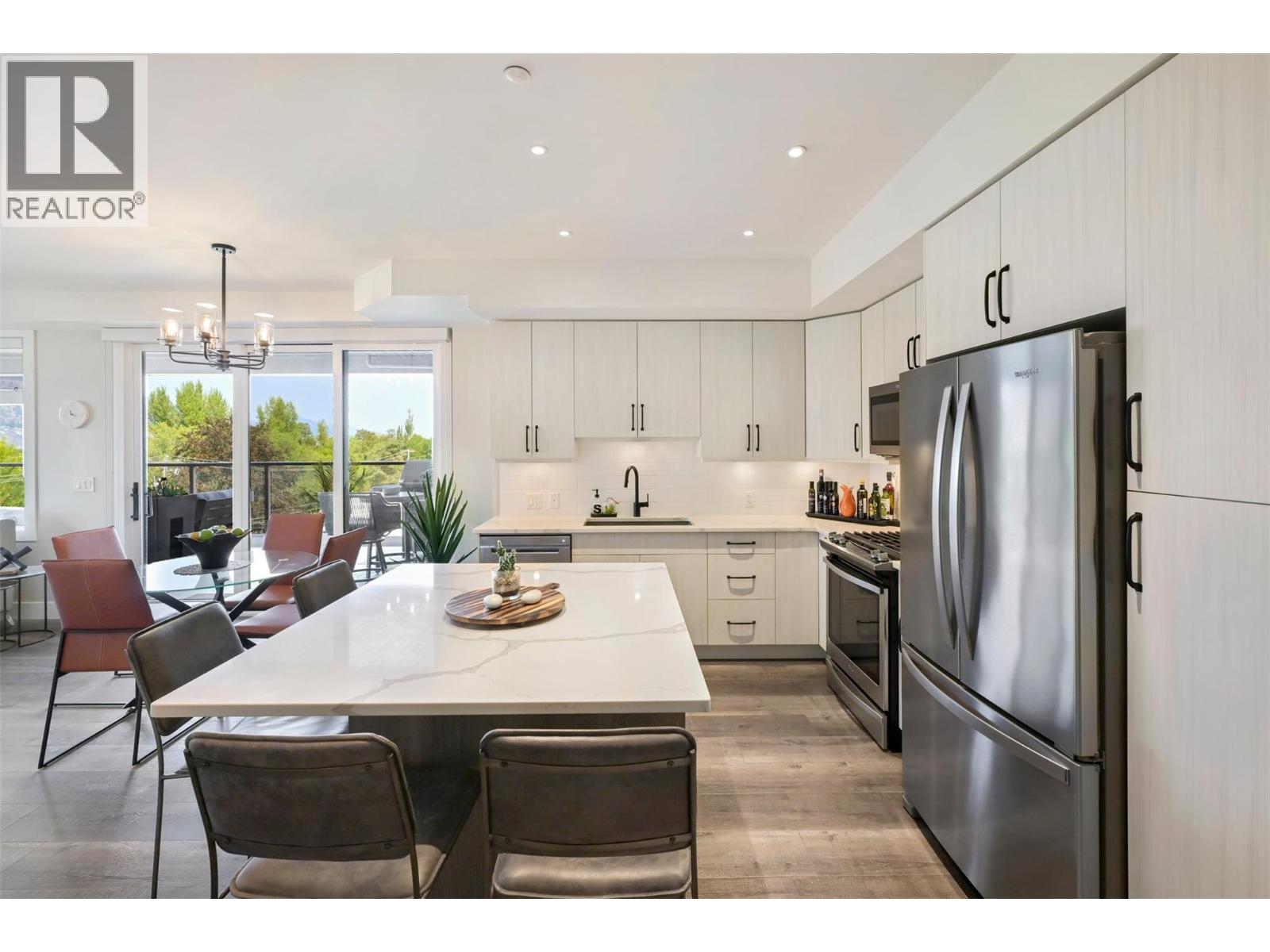 110 Elllis Street Unit# 401