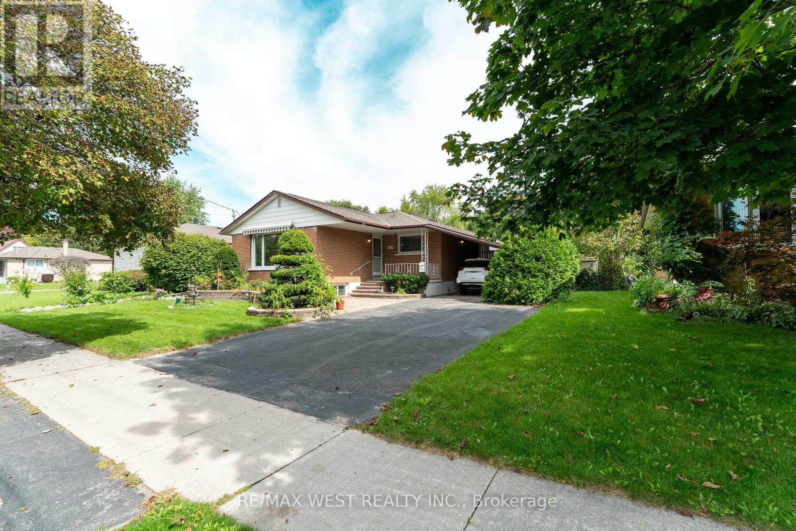 203 LUPIN DRIVE