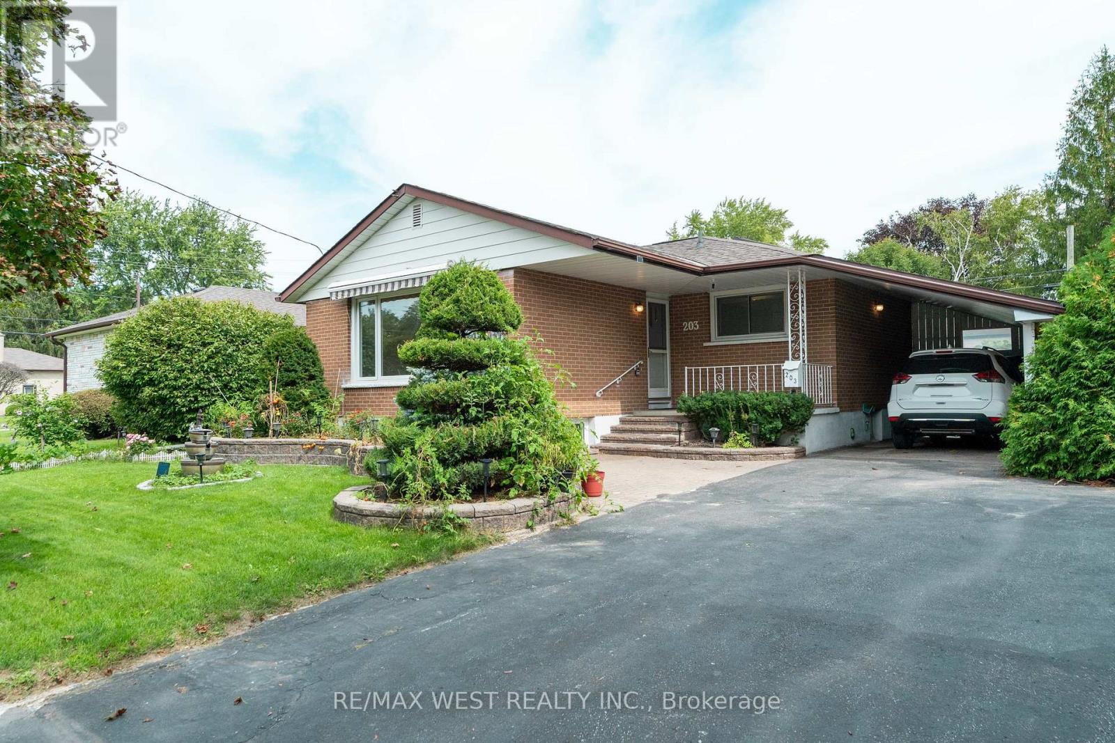 203 LUPIN DRIVE