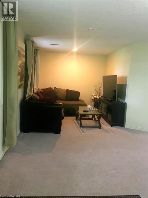 2111 COUNTRYSTONE Place Unit# LOWER
