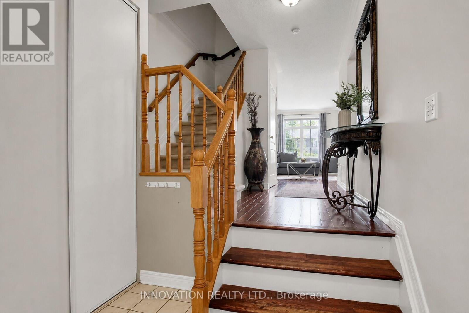 24 CRAMPTON DRIVE