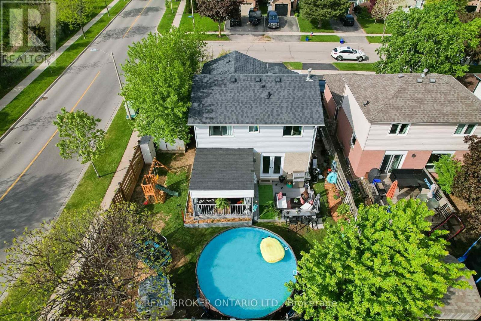 3260 WOODCROFT CRESCENT
