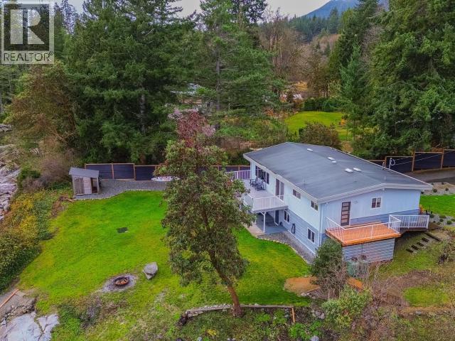 2440 JENKINSON ROAD, POWELL RIVER, BC V8A 0N2 - Image 3386172914.jpeg?d=l
