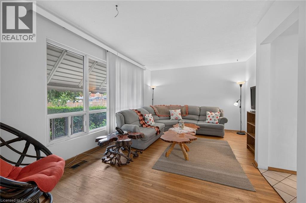 3239 QUEEN FREDERICA Drive