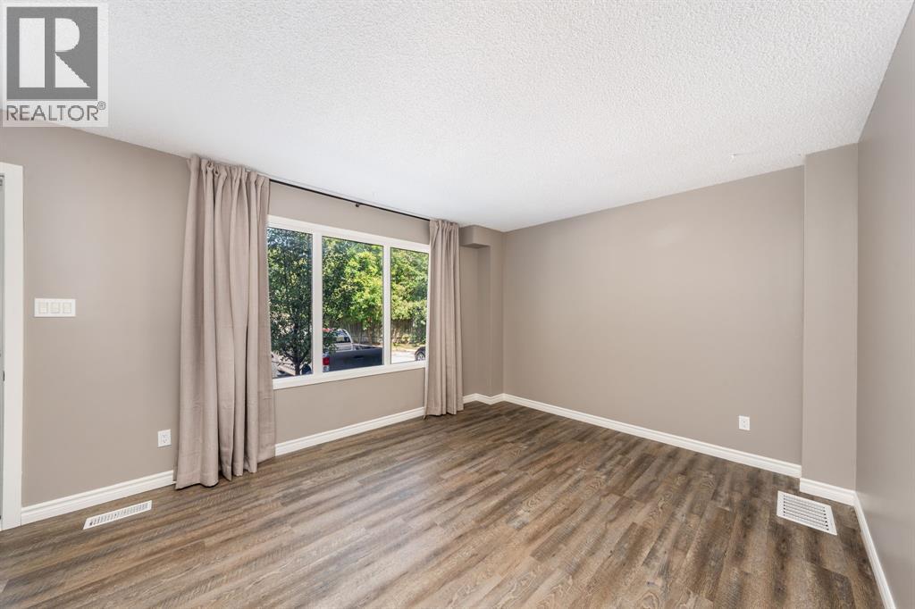 82 FINCH DRIVE Unit# 39 - Photo 3