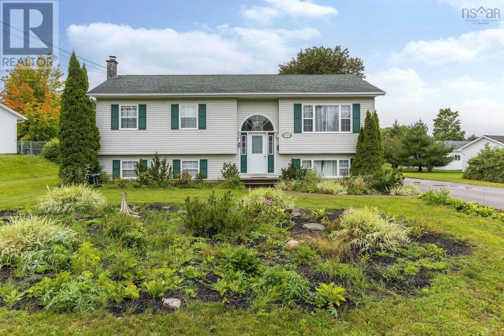 1030 CLUB CRESCENT, NEW MINAS, NS B4N 4Z5 - Image 3566929545.jpeg?d=l