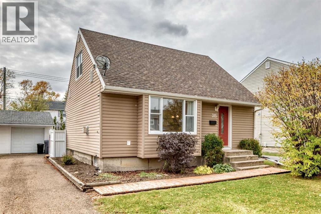 315 SPRUCE STREET, SPRINGBROOK, AB T4S 1V4 - Image 2720155066.jpeg?d=l