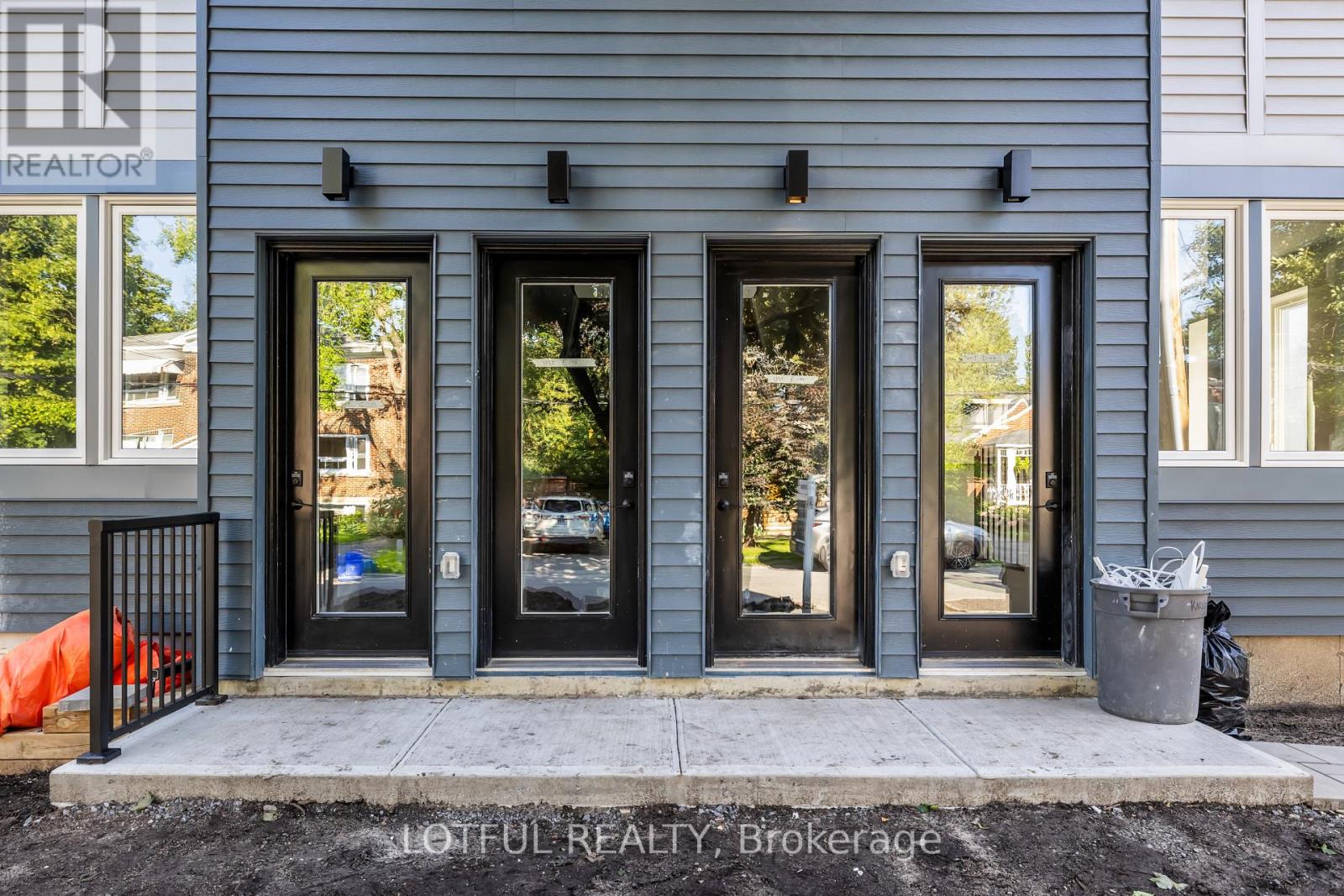 B - 516 TWEEDSMUIR AVENUE