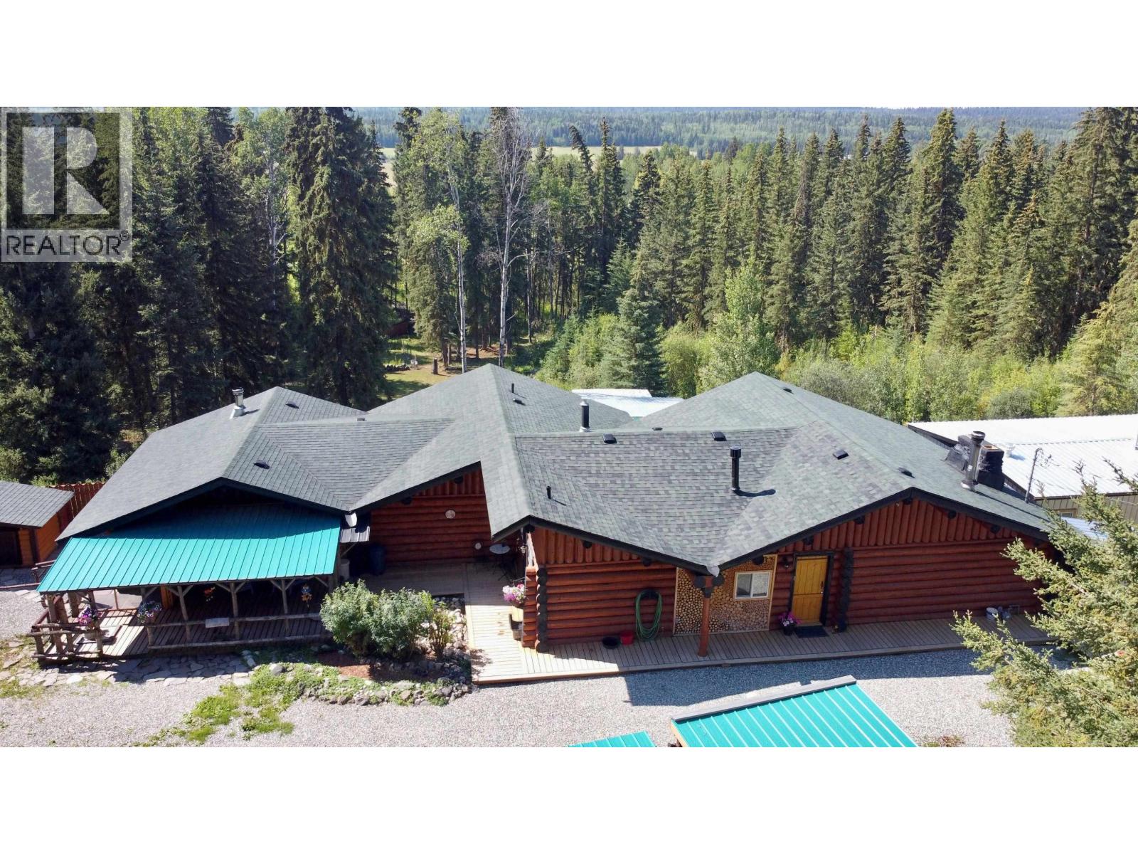 6006 VALLEYVIEW DRIVE