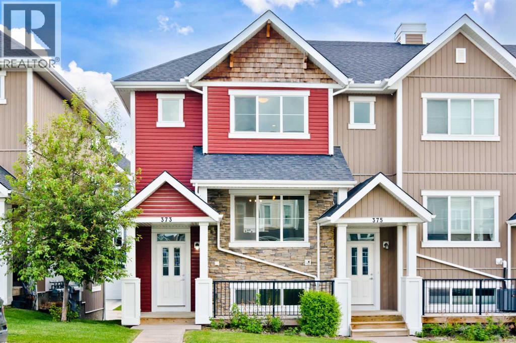 373 Nolancrest Heights NW
