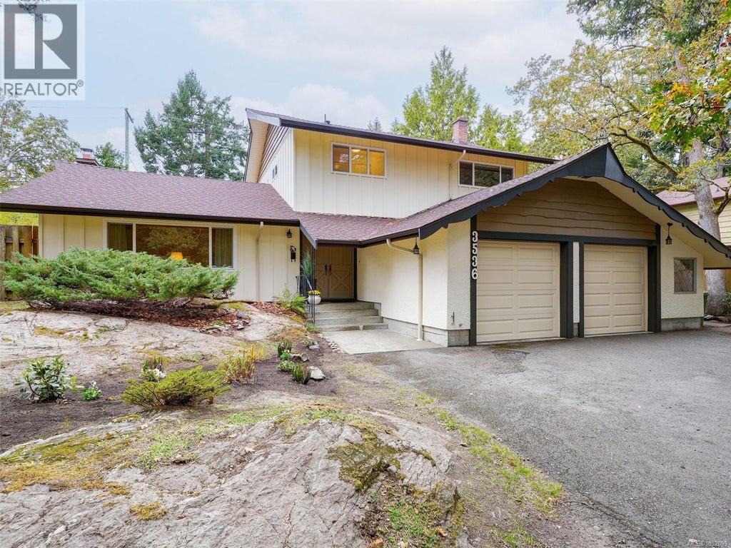 3536 HENDERSON RD, OAK BAY, BC V8P 5B1 - Image 2891963430.jpeg?d=l
