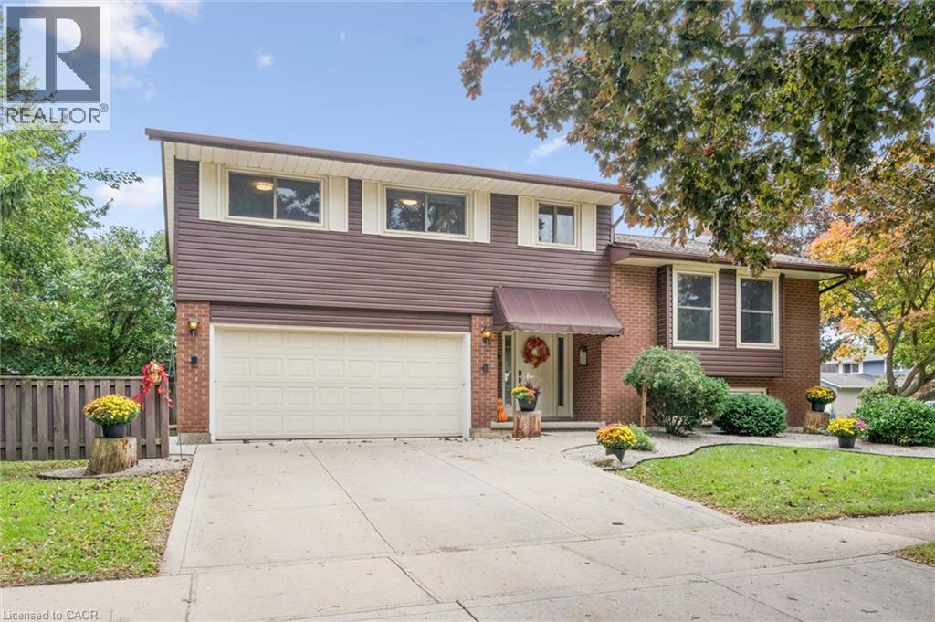 21 COLEBROOK Court