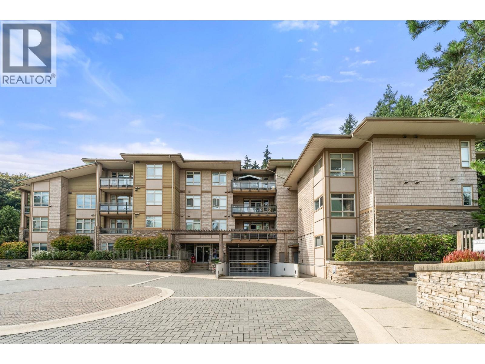 205 3294 MT SEYMOUR PARKWAY