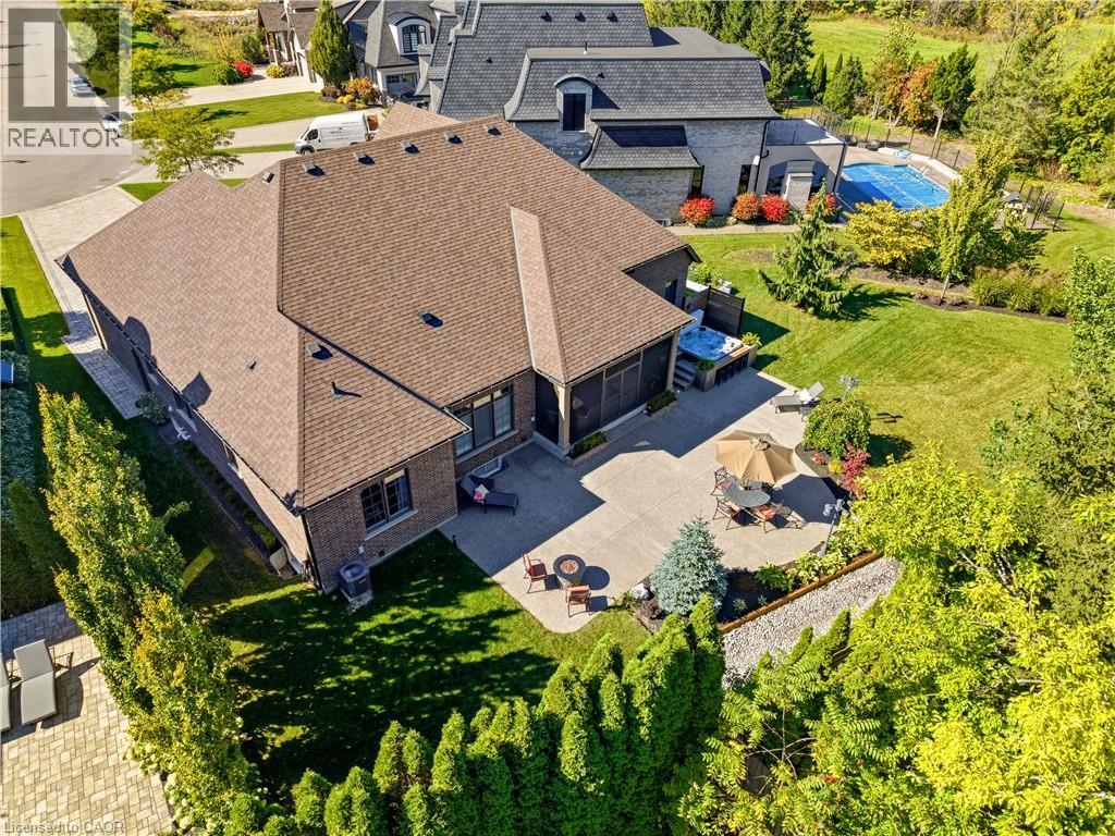 28 SANDALWOOD Crescent