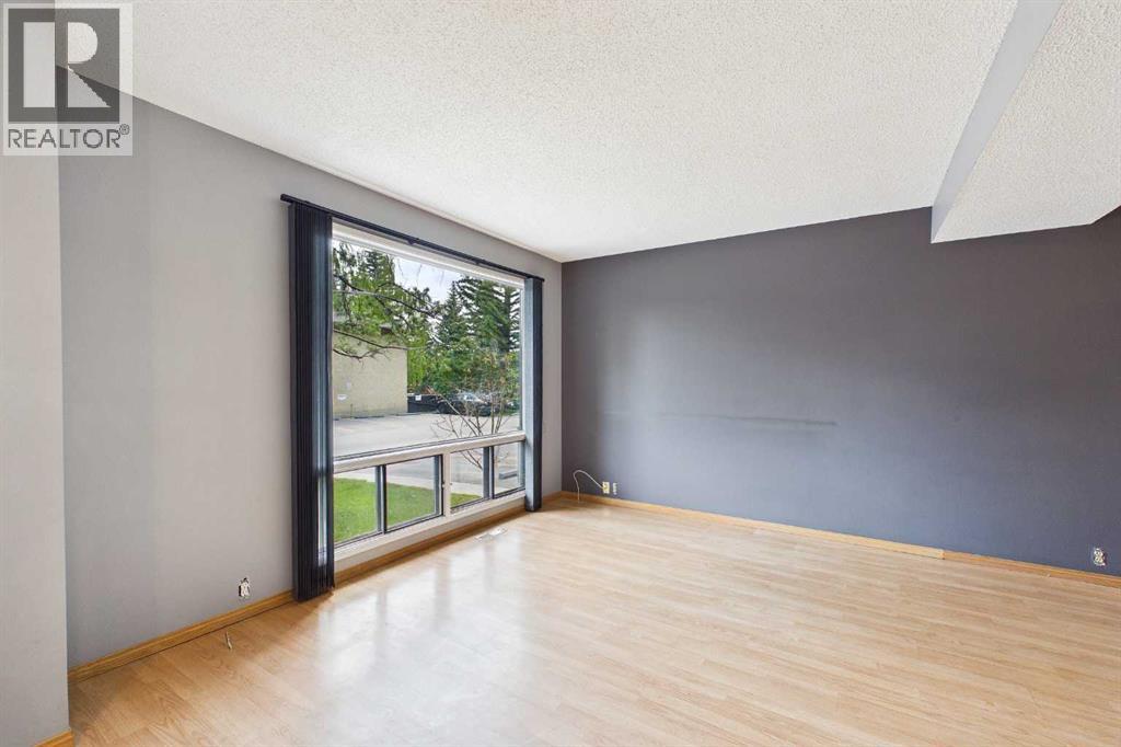 3, 2300 Oakmoor Drive SW