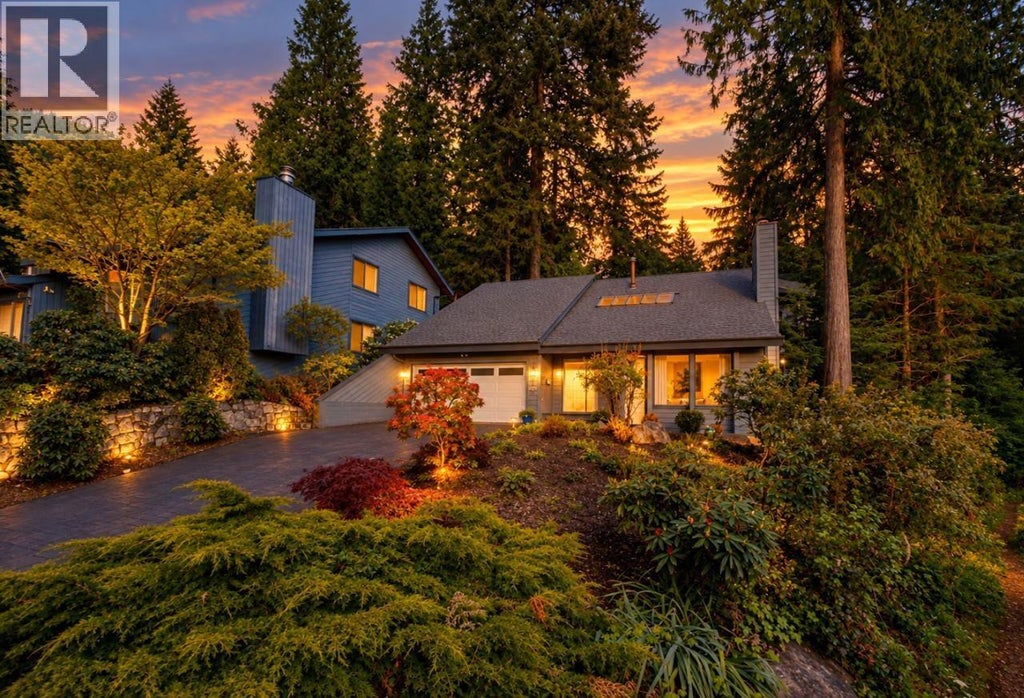 5520 HUCKLEBERRY LANE, NORTH VANCOUVER, BC V7R 4N8 - Image 4170369086.jpeg?d=l