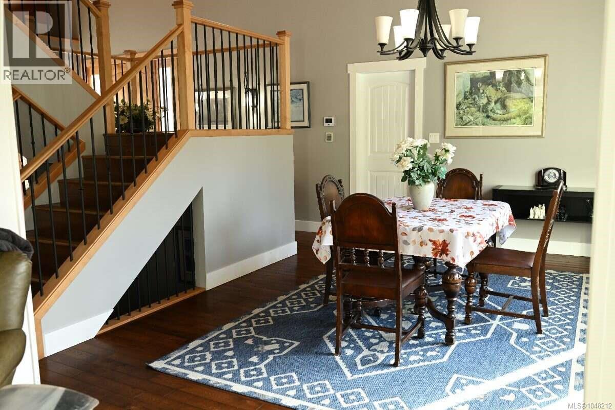 2625 Streamside Pl