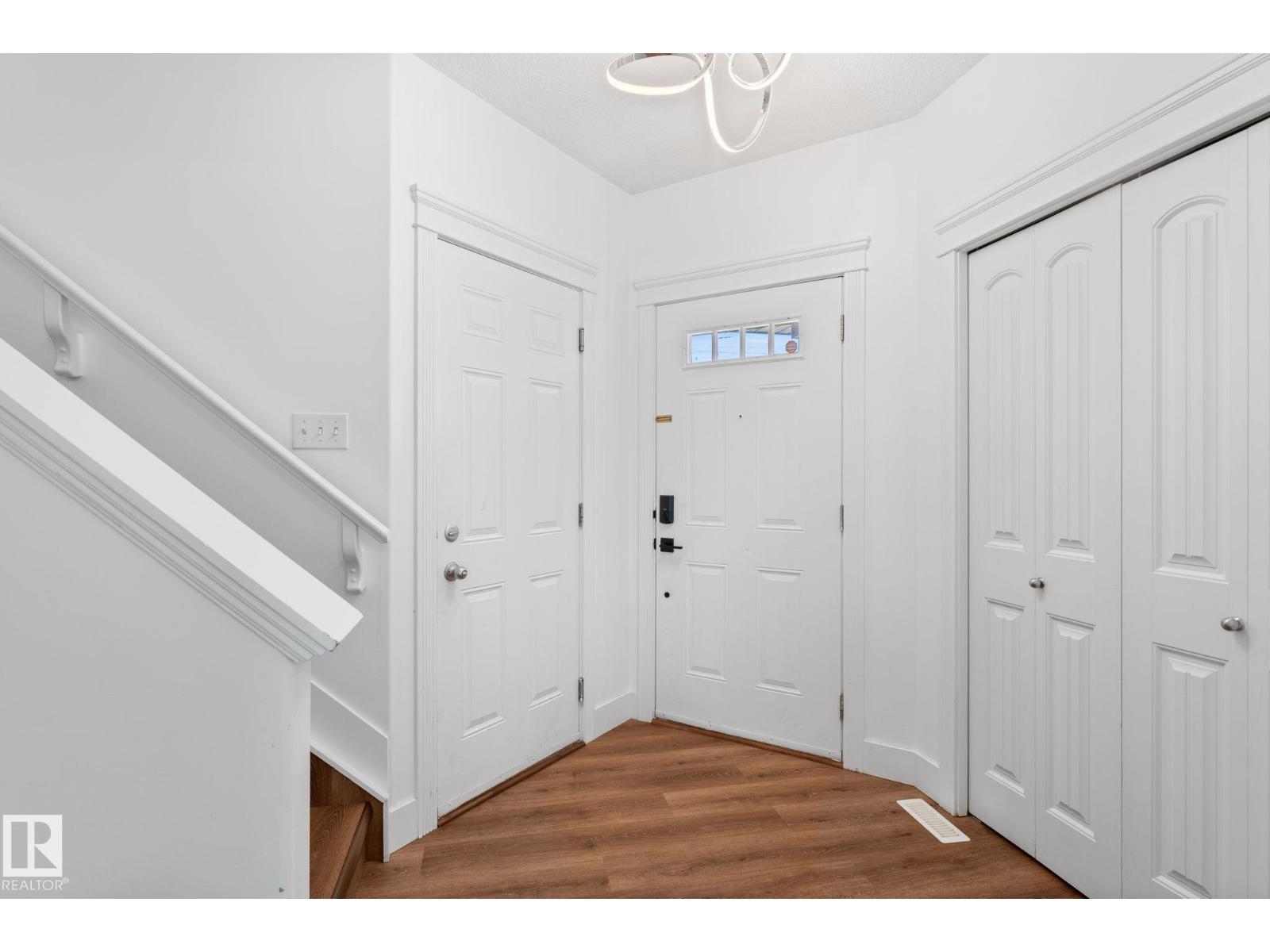 5964 164 AV NW