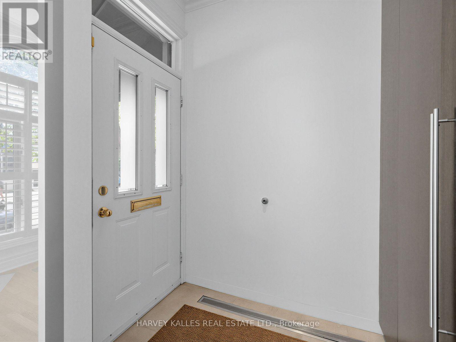 26 MARLBOROUGH AVENUE