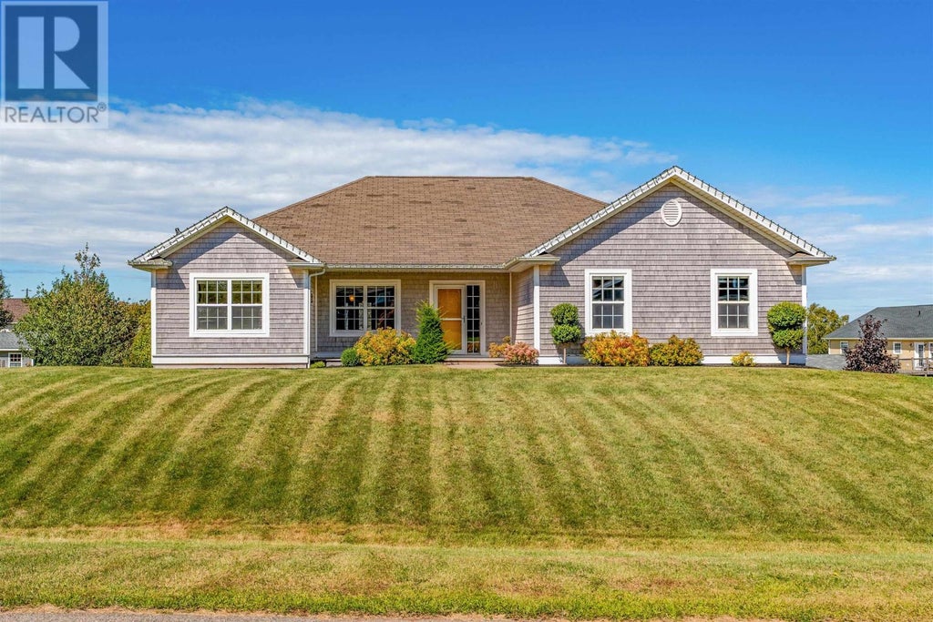 49 EMMALEE DRIVE, STRATFORD, PE C1B 0B5 - Image 1891815729.jpeg?d=l
