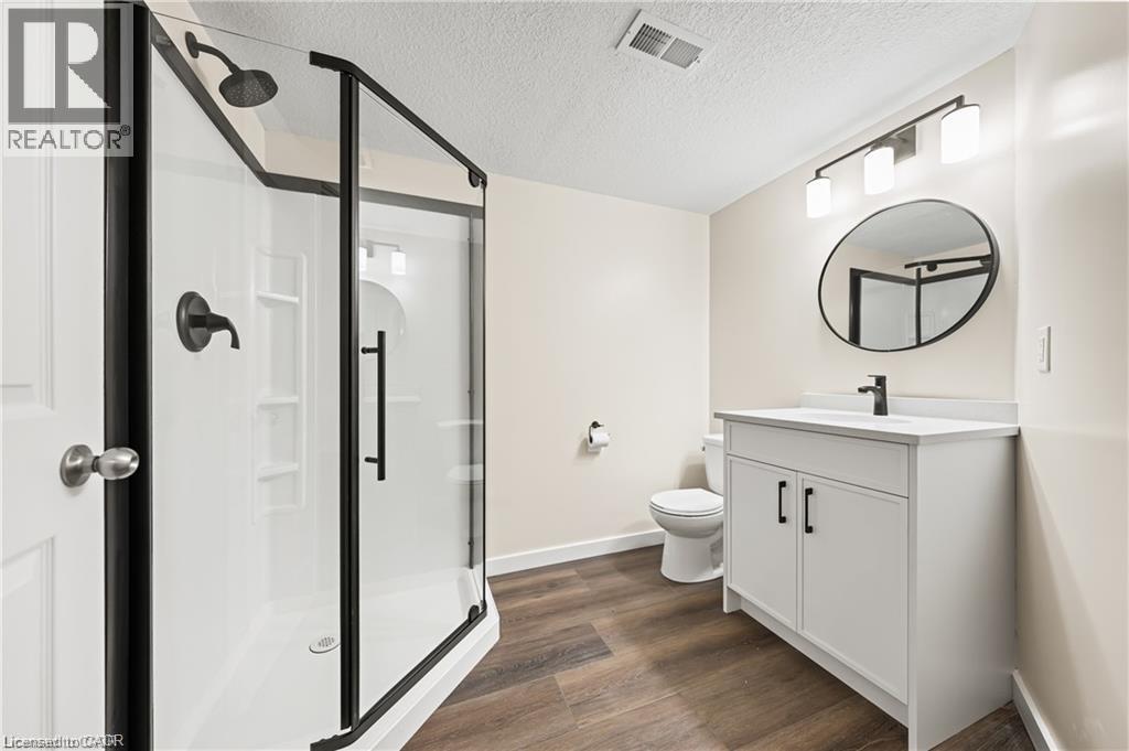 716 KARLSFELD Road Unit# A