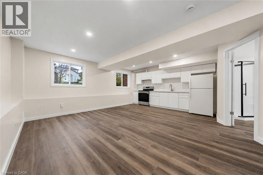 716 KARLSFELD Road Unit# A
