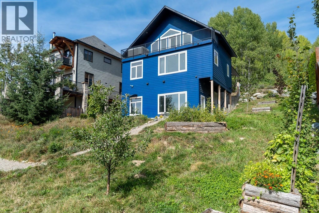 1007 SILVERTIP ROAD, ROSSLAND, BC V0G 1Y0 - Image 3184369826.jpeg?d=l