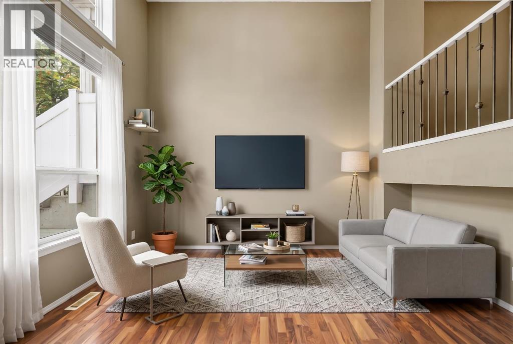 241 Elgin Gardens SE