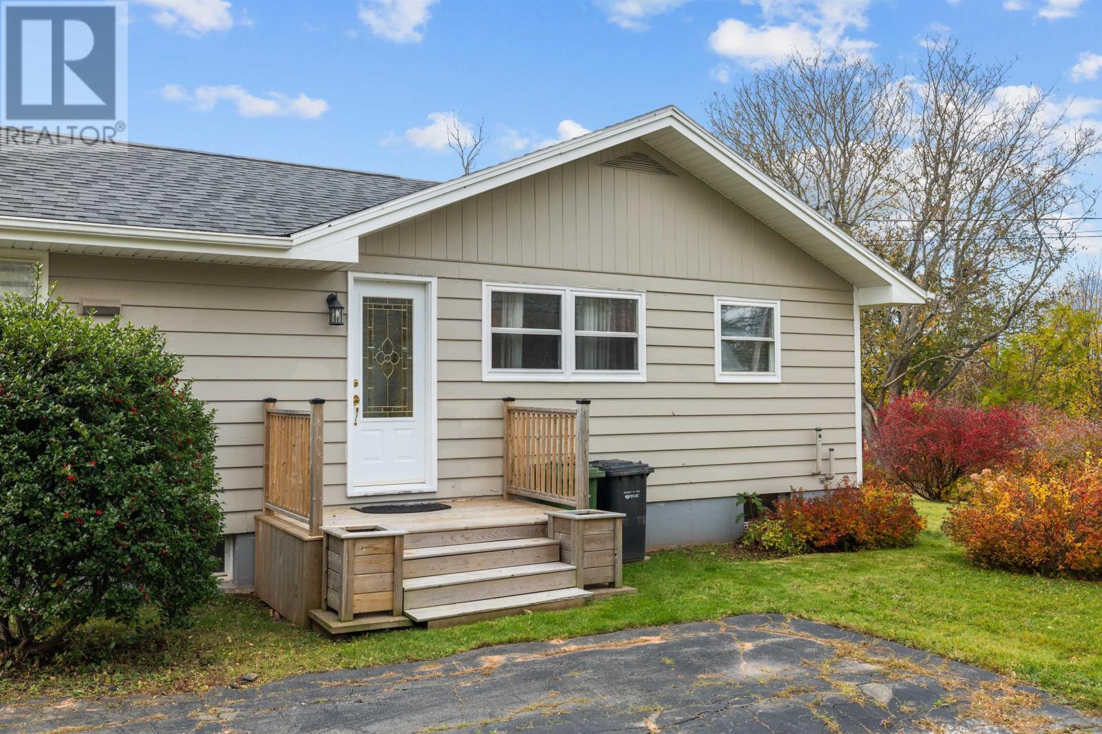48 Keppoch Road