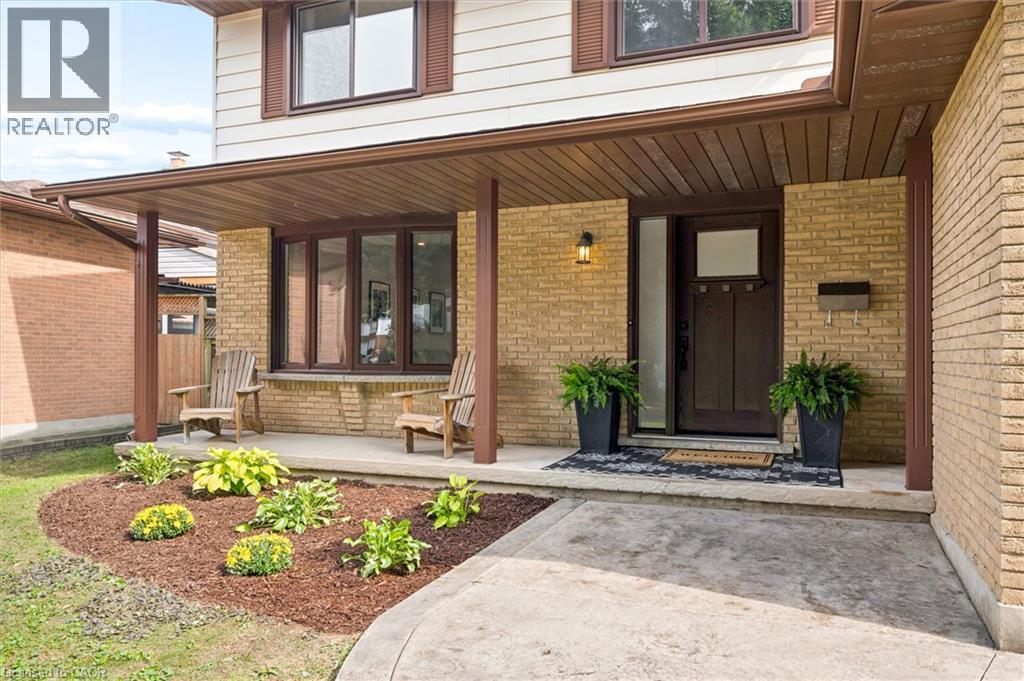 125 MARTINGLEN Crescent
